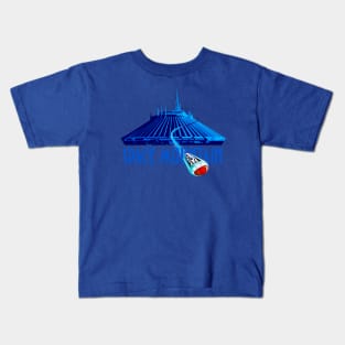 Space Mountain Retro Style - Medium Blue Text Kids T-Shirt